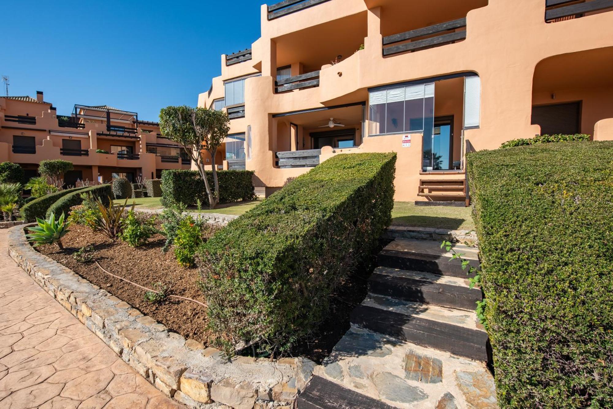 Appartement Casares Costa Gem: 2br With Pool Bahia de Casares